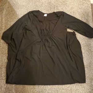 Simple but flattering maxi dress